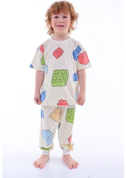 Renk Blokları Desenli Çocuk Pijama Takımı modelleri
