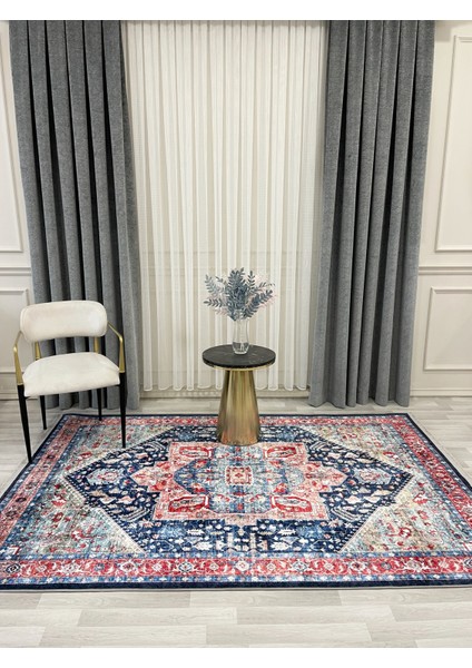 Kilim Motifli Saçaklı Klasik Kaymaz Taban Halı