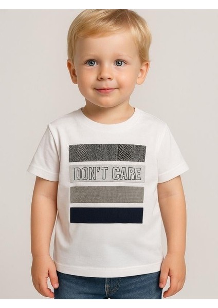 Erkek Çocuk Aplikeli Don't Care Yazılı T-Shirt indirimleri