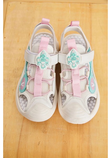 26-31 Numara Vicco Rocket Işıklı Sandalet - Beyaz fiyatları