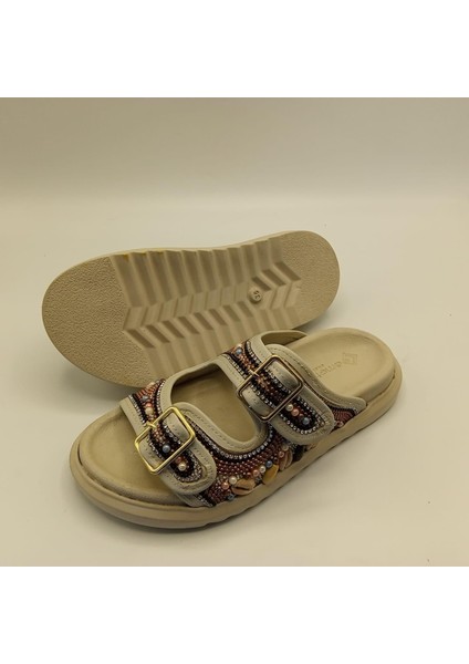 Bona Krem Gerçek Deri Boncuk Işlemeli Kadın Terlik fırsatları