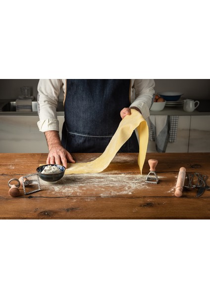 Atlas 150 Manuel Makarna Makinesi + 2 Adet Classic Line Istampa fırsatları