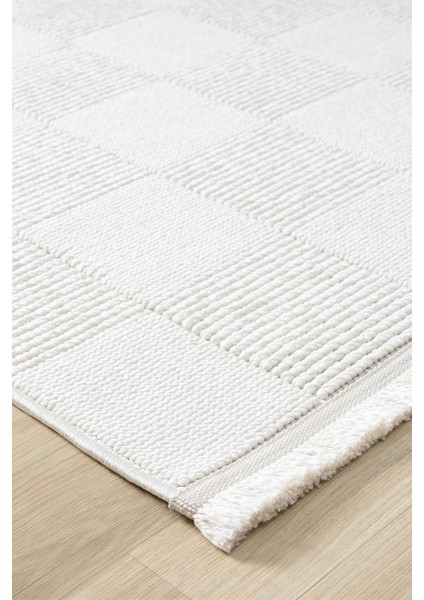 Posıtano Krem Renk Kareli Model Yumuşak Bukleli ve Püsküllü Dekoratif Makine Dokuma Halı Oturma Odası Salon Mutfak Antre modelleri
