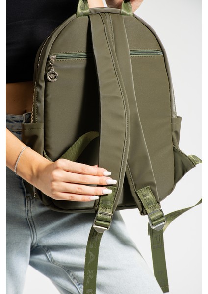 Kadın Paraşüt Kumaş Saten Sırt Çantası fırsatları