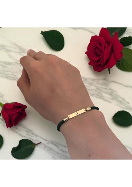 Altın Plakalı 14 Ayar Hz Ali Temalı Yeşil Örgü Ipli Dikdörtgen Motifli Hediye BILEKLIK-554SEMBOL