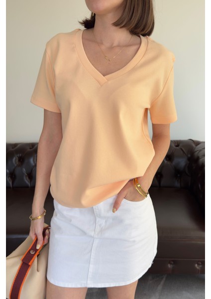 V Yaka Premium Tshirt- Somon fiyatları