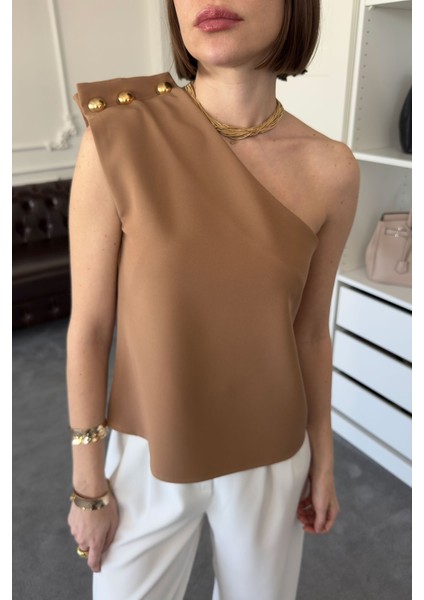Tek Omuz Çıtçıtlı Bluz- Camel