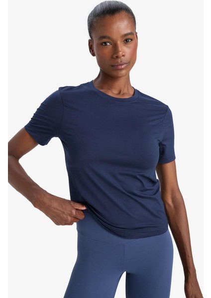 Fit Standart Fit Bisiklet Yaka Sporcu Basic Düz Kısa Kollu Tişört D2296AX25AU modelleri