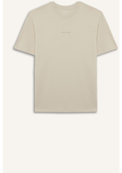 %100 Pamuk Boxy Fit Rahat Kesim Bisiklet Yaka Sırt Baskılı Kısa Kollu Tişört F8330AX25AU