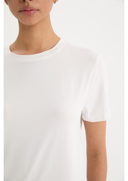 Standart Fit Bisiklet Yaka Sporcu Basic Düz Kısa Kollu Tişört D2296AX25SP