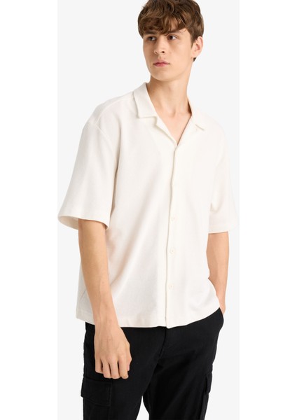 Relax Fit Apaş Yaka Yazlık Kısa Kollu Gömlek D7313AX25SP indirimleri