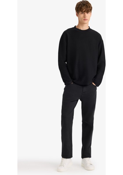 Boxy Fit Rahat Kesim Bisiklet Yaka Yumuşak Kumaş Basic Düz Sweatshirt F4642AX25AU fiyatları