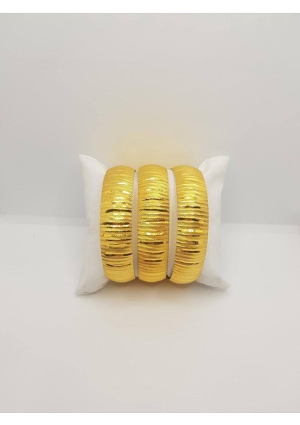 24 Ayar Altın Kaplama 1.5 cm Yanları Şeritli Demo Bilezik