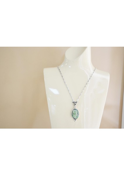 Göktaşı Gümüş Çerçeve Kadın Zümrüt Kolye