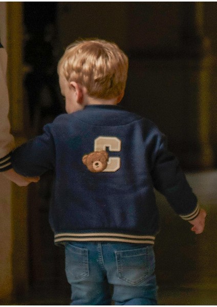 Erkek Bebek Kolej Montu