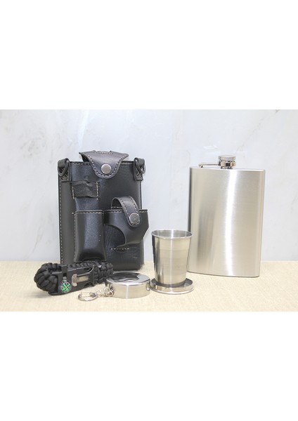 Deri Kılıflı Shot Bardaklı Matara