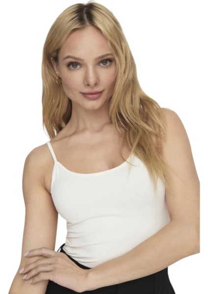 Kadın Beyaz Atlet modelleri