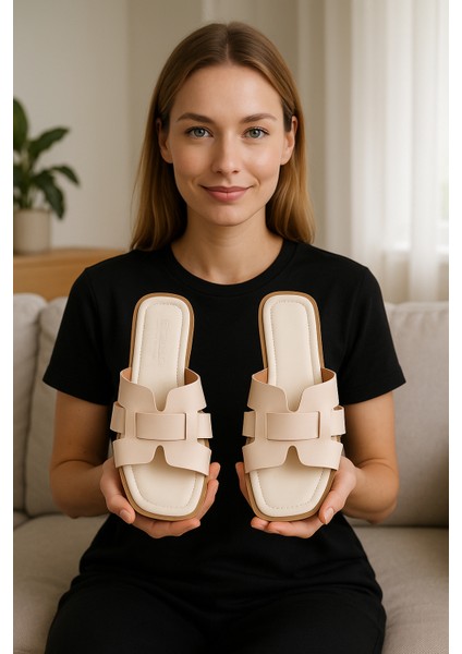 Kadın Yazlık Kemer Detaylı Terlik Plaj Günlük Ev Terliği Şık ve Rahat