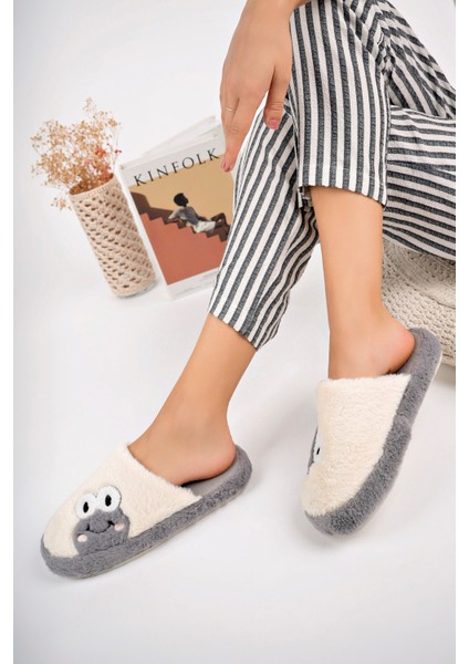 Yeni Sezon Kadın Ev Terliği Peluş Terlik Çeyiz ve Bohça Terliği Ses Yapmaz Kalın Taban Kurbağa Fiğürlü fırsatları