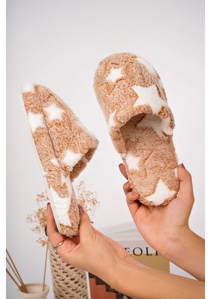 Kadın Ev Terliği Peluş Terlik Çeyiz ve Bohça Terliği Ses Yapmaz Kalın Taban fiyatları