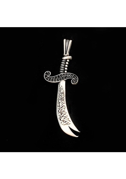 925 Ayar Gümüş La Feta Illa Ali La Seyfe Illa Yazılı Zülfikar Model Kolye Ucu fiyatları