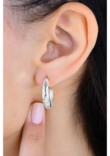 Gümüş Rodyumlu Zirkon Taşlı Ay ve Yıldız Desenli Halka Küpe SGTL12993RODAJ fiyatları