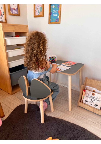 Mobilya Montessori Çocuk Çalışma Aktivite Masası ve 1 Sandalye Set Mickey