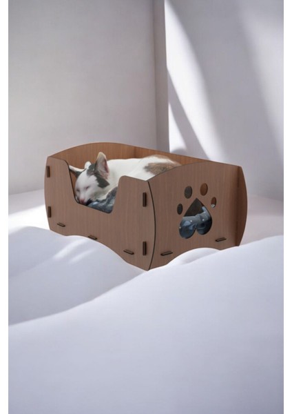 Büyük Kedi Yatağı Dekoratif Ahşap Dayanıklı Ceviz Renk Model 6