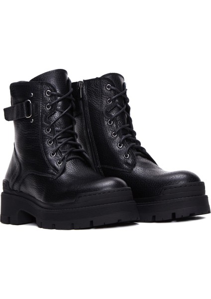 Kadın Siyah Bağcıklı Fermuarlı Kalın Tabanlı Deri Postal Bot 25WFD181918 fırsatları