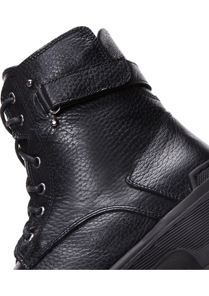 Kadın Siyah Bağcıklı Fermuarlı Kalın Tabanlı Deri Postal Bot 25WFD181918
