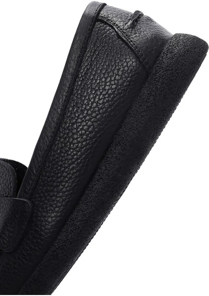 Kadın Siyah Püsküllü Deri Comfort Loafer 25AFD1502FT