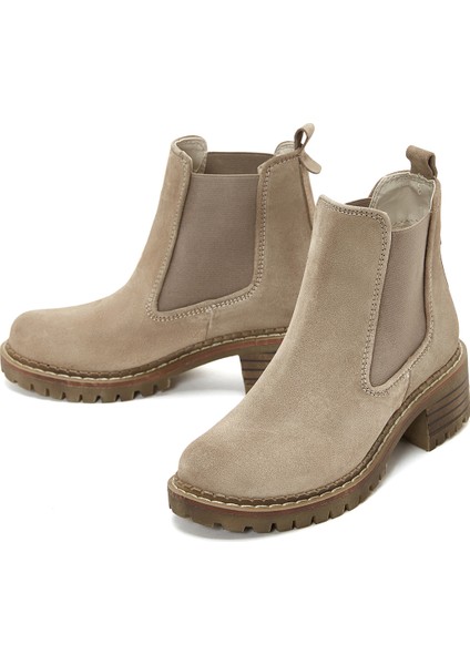 Kadın Bej Kalın Tabanlı Süet Deri Chelsea Bot 25WFD180010 modelleri