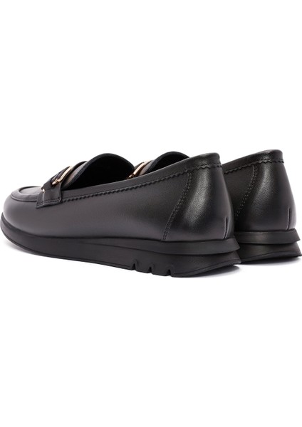 Kadın Siyah Toka Detaylı Deri Comfort Loafer 25AFD150418 indirimleri