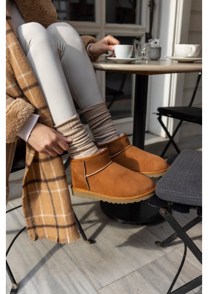 Mini Süet Içi Kürklü Kalın Taban Kadın Bot