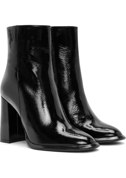 Kadın Siyah Fermuarlı Yüksek Kalın Topuklu Rugan Deri Bot 25WFD131116 indirimleri