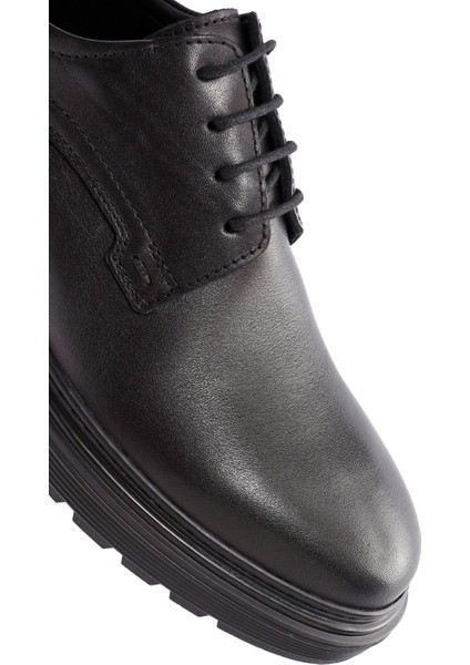 Erkek Siyah Bağcıklı Deri Casual Ayakkabı 25WFD677018