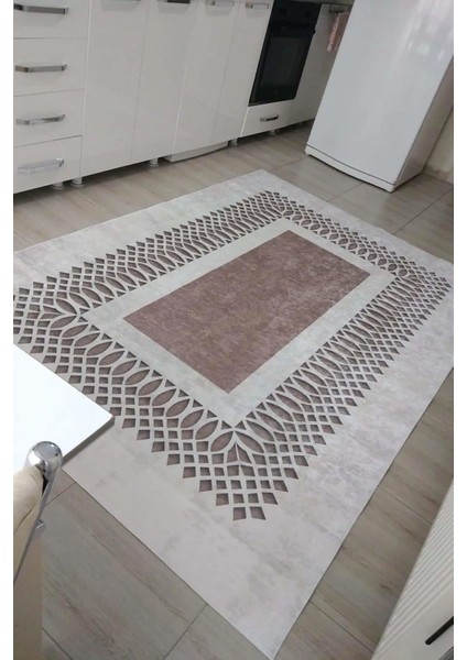 Mutfak Halısı – Kaymaz Dot Tabanlı, Yumuşak Dokulu, Yıkanabilir, Modern Tasarım (Bade Kahve)