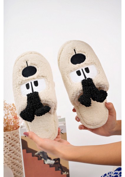 Yumuşak Peluş Köpek Figürlü Ev Terliği Peluş Ev Terliği Kadın Kışlık Terlik Yumuşak Ev Terliği Sıcak Tutan Ev Terliği modelleri