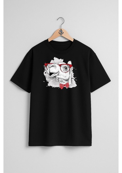 Oversize Komik Deve ve Gözlük ve Papyon Göğüs Tasarımlı Unisex T-Shirt