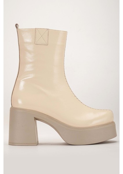 Kadın Hakiki Deri Kalın Tabanlı Topuklu Bot - Bej Rugan modelleri