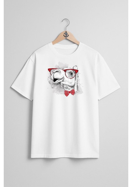 Oversize Komik Deve ve Gözlük ve Papyon Göğüs Tasarımlı Unisex T-Shirt