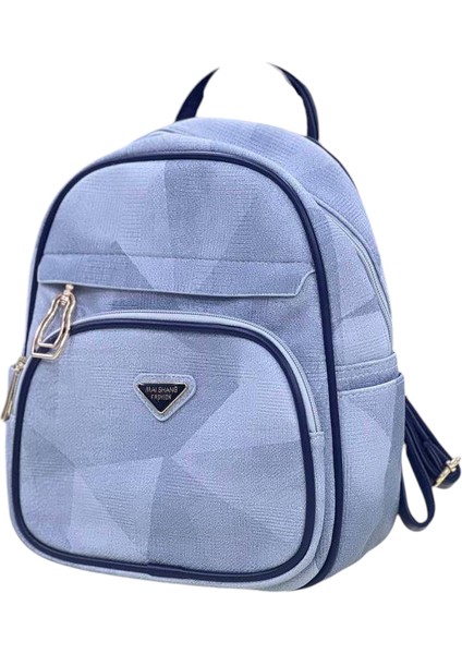 Kadın Minimalist Sırt Çantası