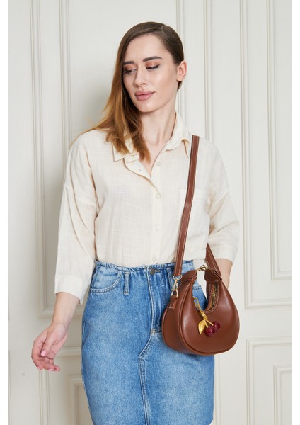 Noa Taba Mini Çapraz Askılı Charm Hediyeli Kadın El, Kol ve Omuz Çantası fırsatları