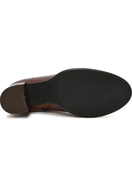 Kadın Kahverengi Fermuarlı Kalın Topuklu Deri Çizme 25WFD281018