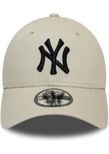 940 League Essential Neyyan Bej Şapka fiyatları