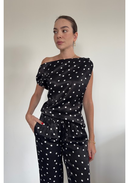 Asimetrik Puantiyeli Premium Takım- Siyah fiyatları