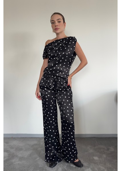 Asimetrik Puantiyeli Premium Takım- Siyah fırsatları