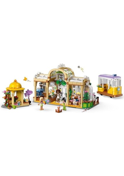 42671 LEGO Friends Kafe ve Çiçekçi Dükkanı 1138 Parça +9 Yaş modelleri
