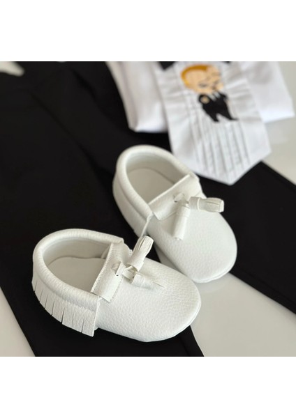Bebeğinize Özel Sade Şık Beyaz Ayakkabı fiyatları