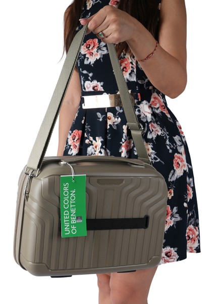 14BNT1770 60.yıl Özel Seri Slıkon Makyaj Çantası modelleri